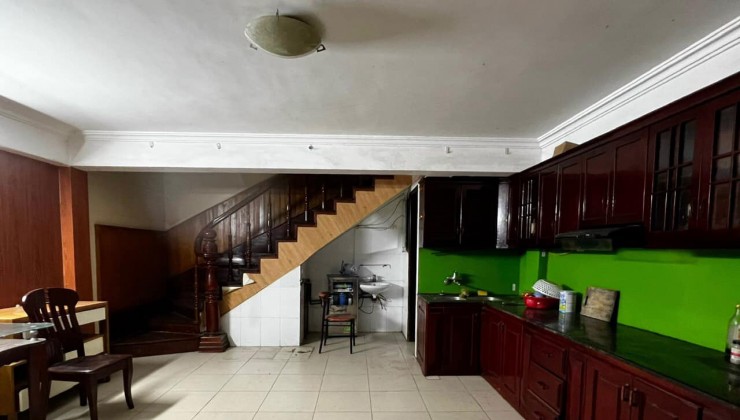 CHO THUÊ NHÀ LIỀN KỀ KHU ĐT AO SÀO, THỊNH LIỆT, HOÀNG MAI 4 TẦNG, 95M2, 3 P, GIÁ 19 TRIỆU